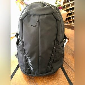 Patagonia 28 L Refugio Black Backpack